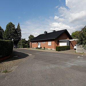 Bestand - Straßen Perspektive 01