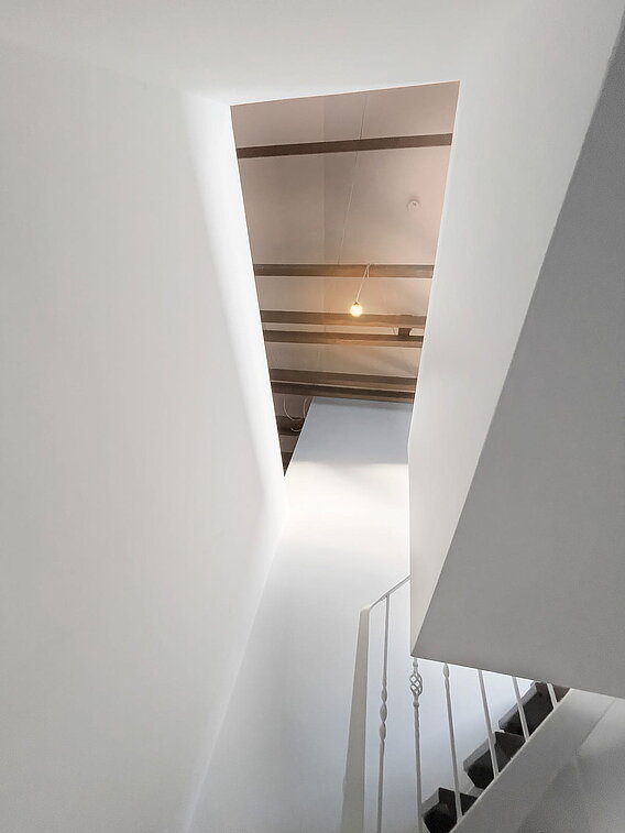 Zugang zur offenen Maisonette Wohnung