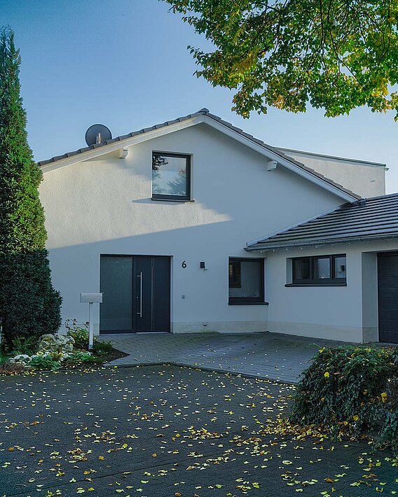 Haus-B - Bauen im Bestand - Eingang