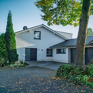 Haus-B - Bauen im Bestand - Eingang