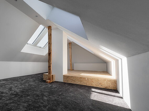 Spitzbodenausbau Nachher